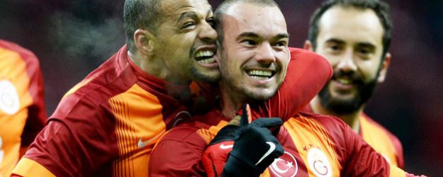 Wesley Sneijder: İyi Ki  O Gitti