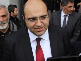 Aziziye Belediye Başkanına Saldırı