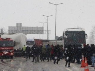 TEM'de Gizli Tehlike! 11 Araç Birbirine Girdi