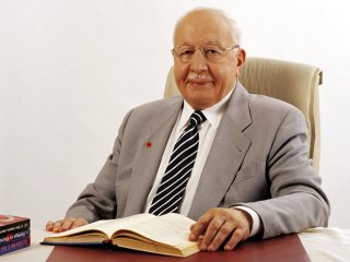 Cangızbay: Erbakan Gerçek Bir Yurtseverdi