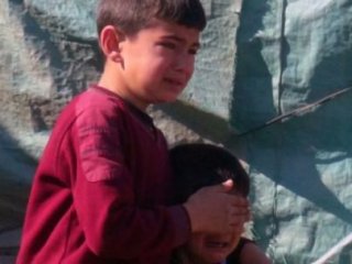 Evleri Yanan Çocukların Gözyaşları