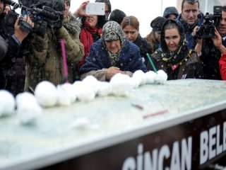 Gazeteci Nuh Köklü Son Yolculuğuna Uğurlandı