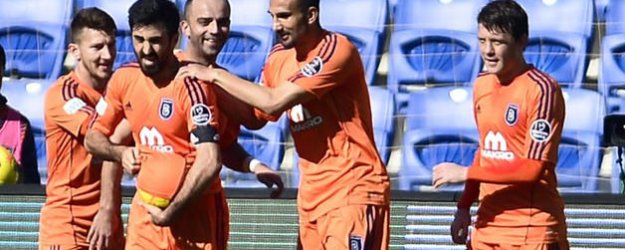 Başakşehir Tek Attı 3 Aldı!