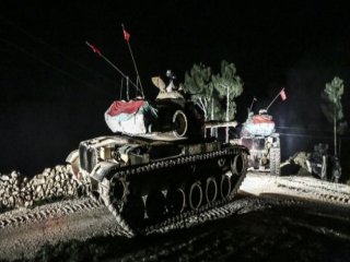 Asker Bu Marşı Dinleyerek Sınırı Geçti