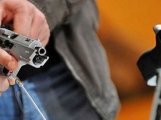 Çek Cumhuriyeti'nde Silahlı Saldırı: 9 Ölü