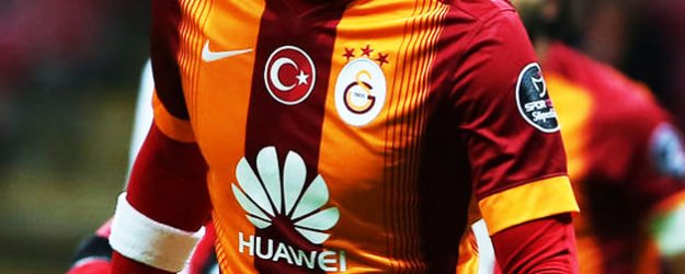 Flaş Gelişme! Galatasaraylı Futbolcu Çekip Gitti