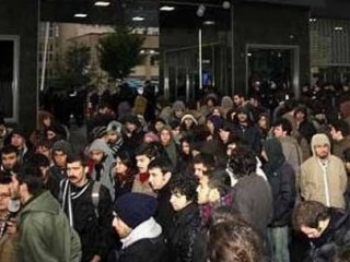 Marmara Üniversitesi Bugün De Karıştı!