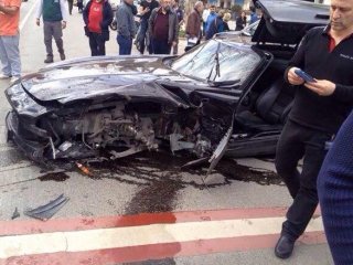 Tolga Çevik Kaza Yaptı!