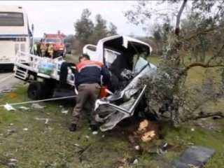 Askeri Araç Kaza Yaptı: 1 Ölü, 4 Yaralı