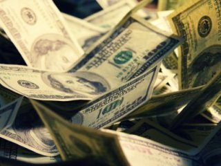 Dolar Ardı Ardına Üç Tarihi Rekor Kırdı