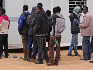 Libya'daki Mısırlılar Ülkelerine Dönüyor