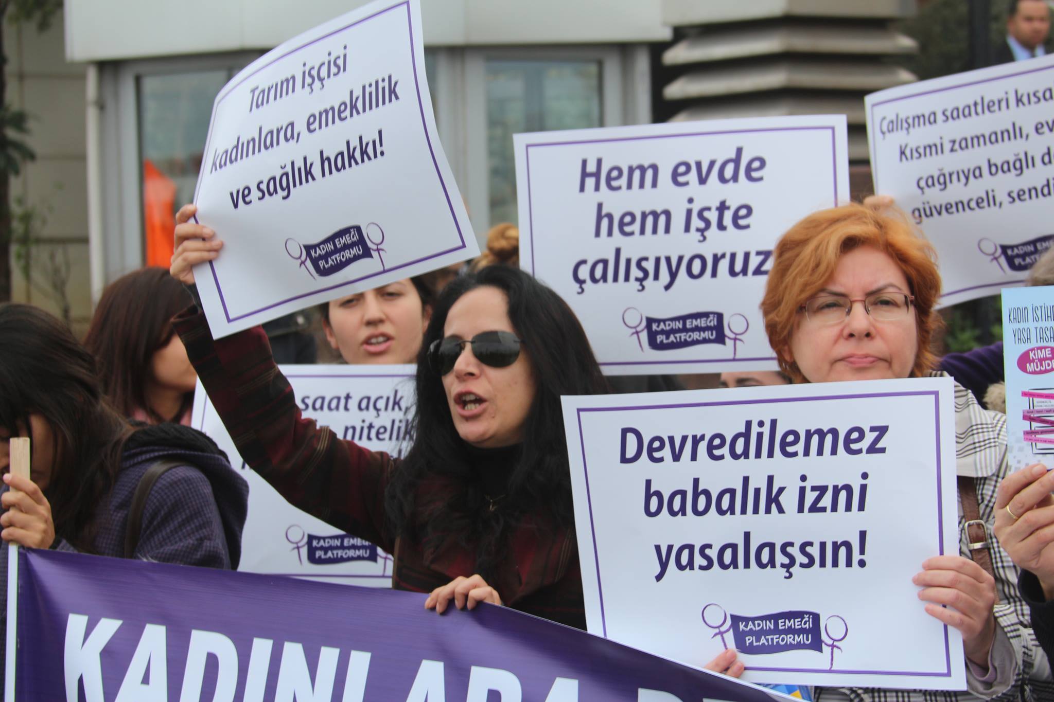 ‘Anne Olup Aileye Köle Olmayacağız’