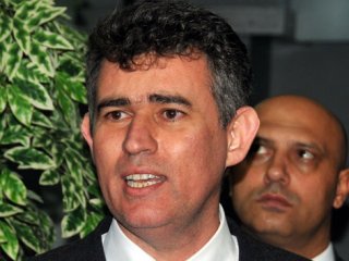 Feyzioğlu Silah Bırakma Çağrısını Yorumladı!