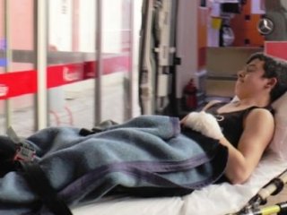 Top Kavgasında 2 Kardeş Bıçaklandı