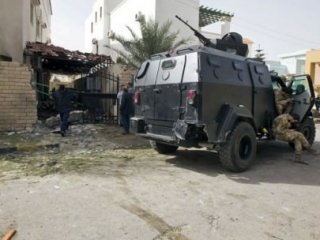 Libya'da Havaalanı Bombalandı