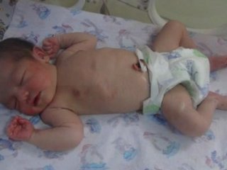 3 Günlük Bebeği Cami Tuvaletine Bıraktı