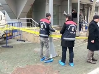 Avcılar'da Silahlı PTT Soygunu