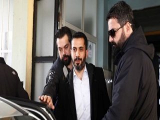 Baransu'nun Eski Eşi Polise 5 Çuval Evrak Getirdi