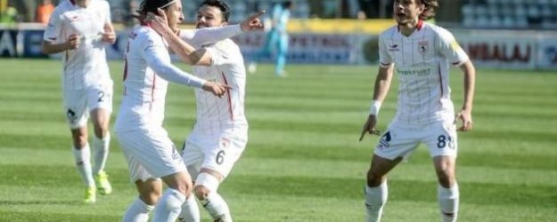 10 Kişilik Samsun Antalyaspor Engelini Aştı!