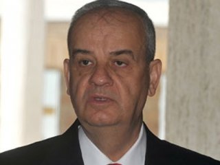 İlker Başbuğ'dan F4 Yorumu