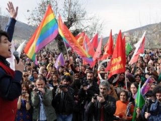 Zana'dan Erdoğan'a 400 Vekil Eleştirisi