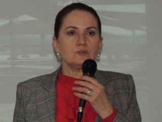 Akşener'den Hükümete Sert Sözler