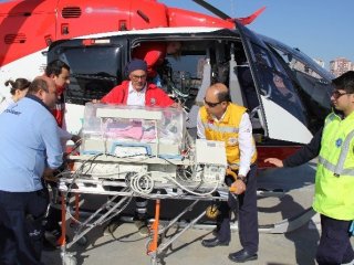 Ambulans Helikopter 22 Günlük Bebek İçin Havalandı