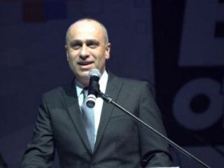 Teknosa'da Beklenmedik Ayrılık!