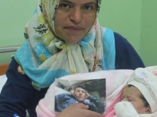 Ermenekli Madenci Eşinin Buruk Sevinci