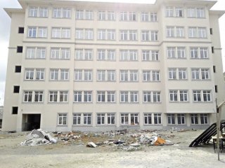 Yüklenici Firma Milli Serveti Çürütüyor