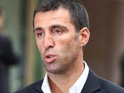 Hakan Şükür trafik kazası geçirdi