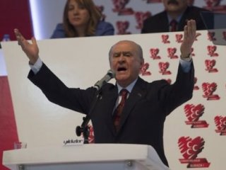 Devlet Bahçeli'nin Kafaya Taktığı İki İsim