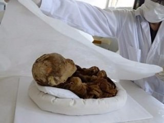 Bin Yıllık Bebek Şok Etti!