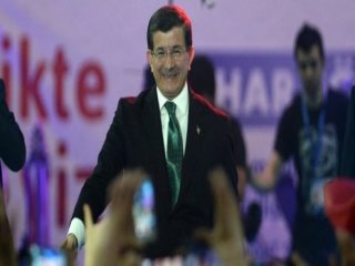 Liste Başbakan Davutoğlu'nun Önünde!