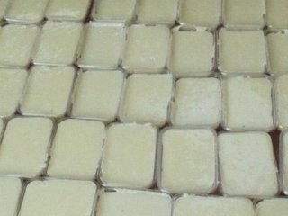 Arı Kekini Yiyen Anne Oğul Yoğun Bakımda