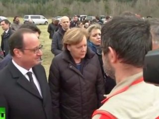 Merkel ve Hollande Enkaz Bölgesini İnceledi