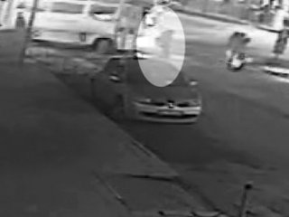 Üniversiteli Kızlar Otobüsün Altında Kaldı