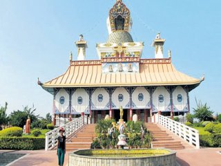 Camiden Rahatsız Olanlar İTÜ’ye Budist Tapınağı İstedi