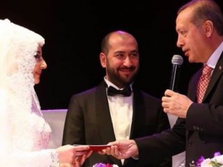 Cumhurbaşkanı Erdoğan Nikah Şahidi Oldu