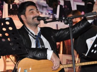 Van'da Uğur Işılak Coşkusu