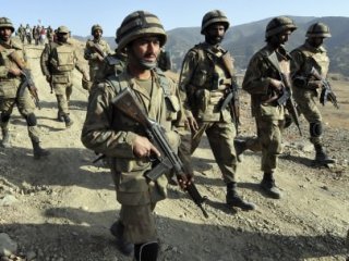 Pakistan Yemen'e Asker Gönderiyor