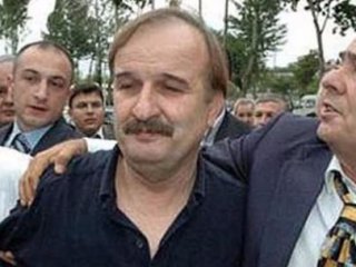 Muzaffer Tekin hayatını kaybetti