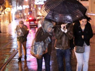 Meteoroloji'den Kuvvetli Yağış Uyarısı