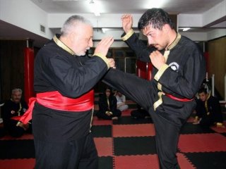 Bu Spor Selam Ve Besmeleyle Başlıyor