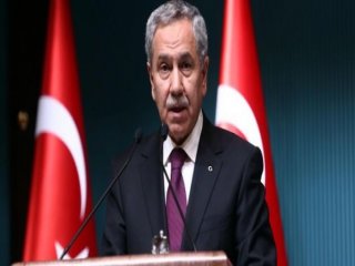 Arınç: 'Montaj Başkanlık Sistemi Olmaz'