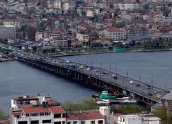 Atatürk Köprüsü bu gece trafiğe kapanıyor