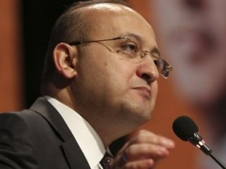 Akdoğan: Cumhurbaşkanı bana kızıyor