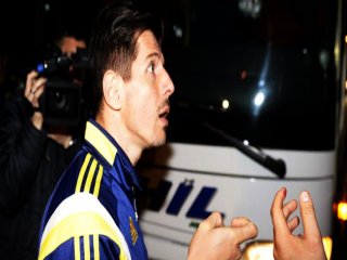 Emre'den Şok Hareket Ağır Küfür!