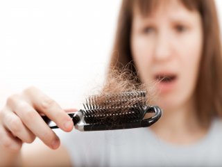 Saç Dökülmesi Nasıl Önlenir?