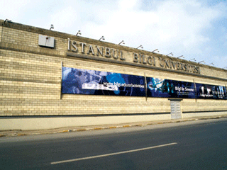 Üniversiteye Ermeni Kıskacı